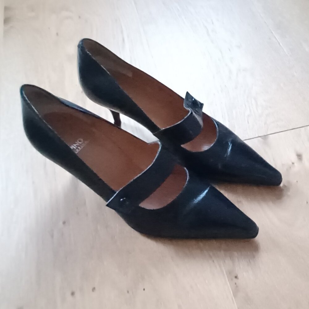 All leather Pino Carina. Like new. Vintage.